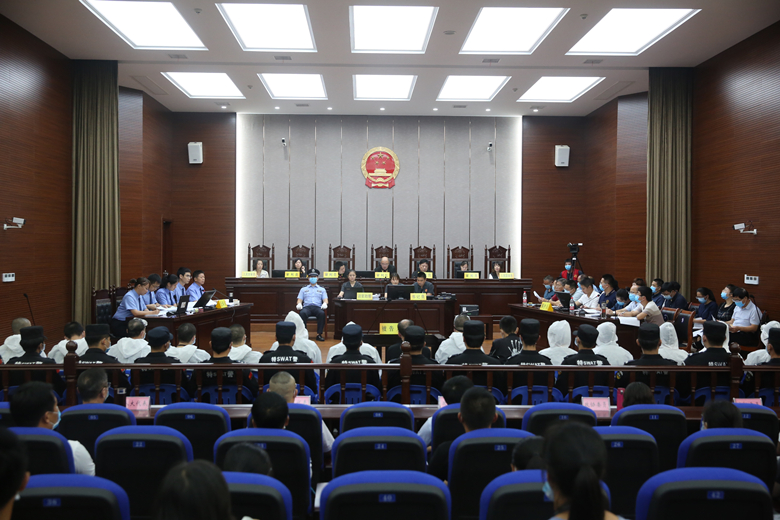 开庭审理了由月湖区人民检察院提起公诉的鹰潭市余江区马荃镇吴好生等